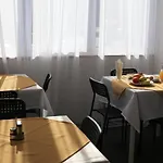 B Gold Luxury Panzió