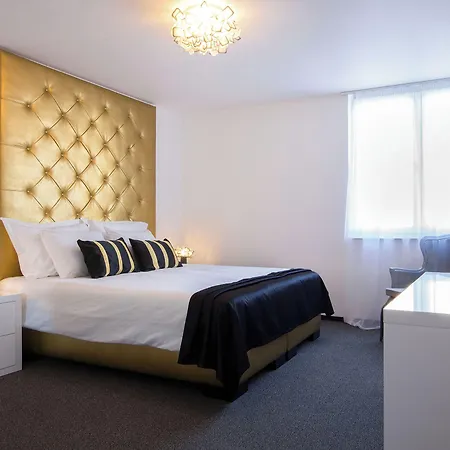 B Gold Luxury Bed & Breakfast Split