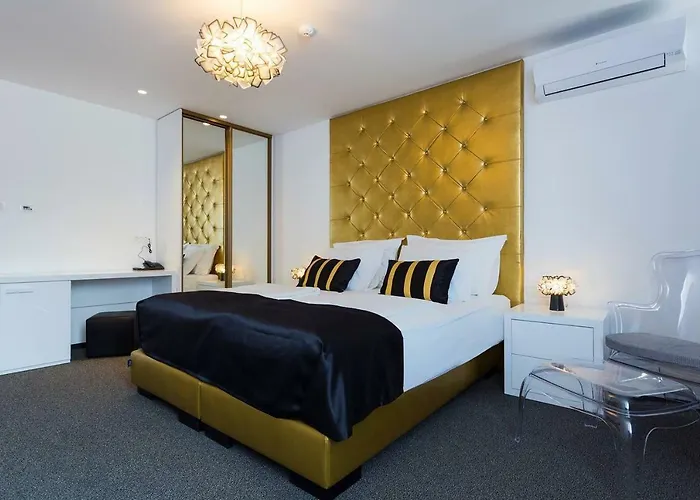 B Gold Luxury Bed and breakfast Split
