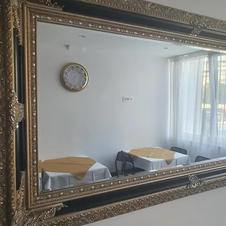 Bed and breakfast B Gold Luxury