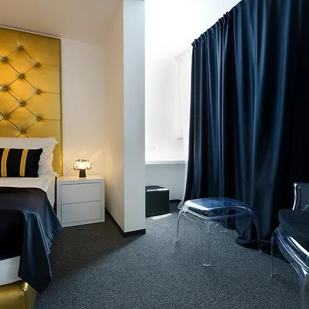 B Gold Luxury Bed & Breakfast Split