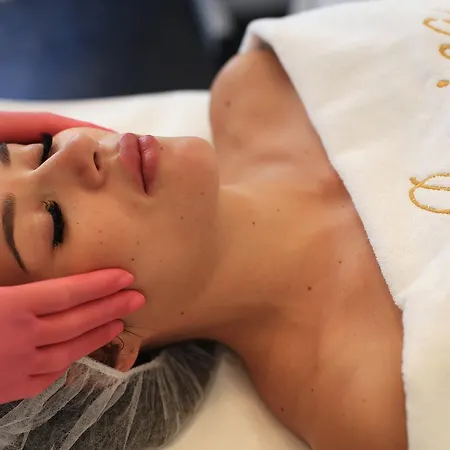 B Gold Luxury Bed and breakfast Split