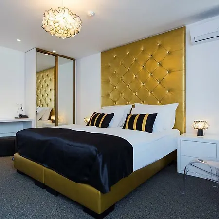 B Gold Luxury Bed & Breakfast Split